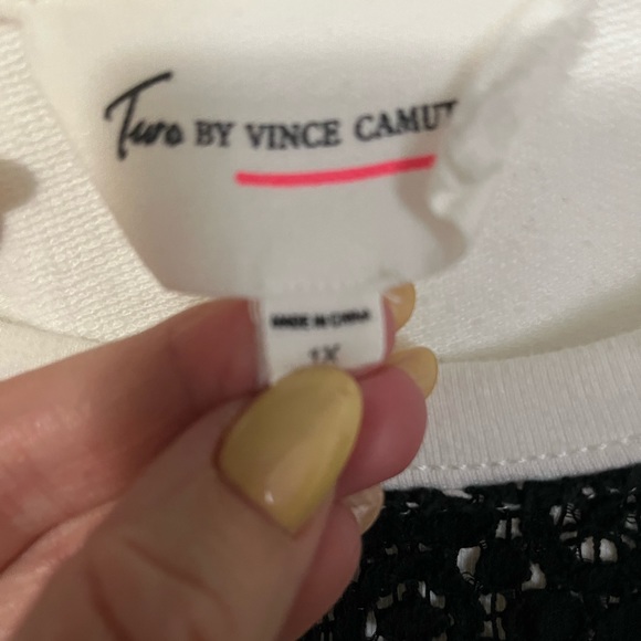 Vince Camuto lace sweatshirt - Picture 3 of 4